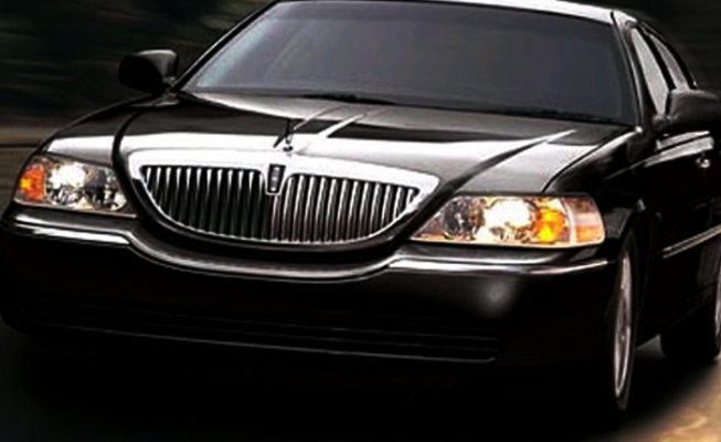 Ace Town Car Sedan